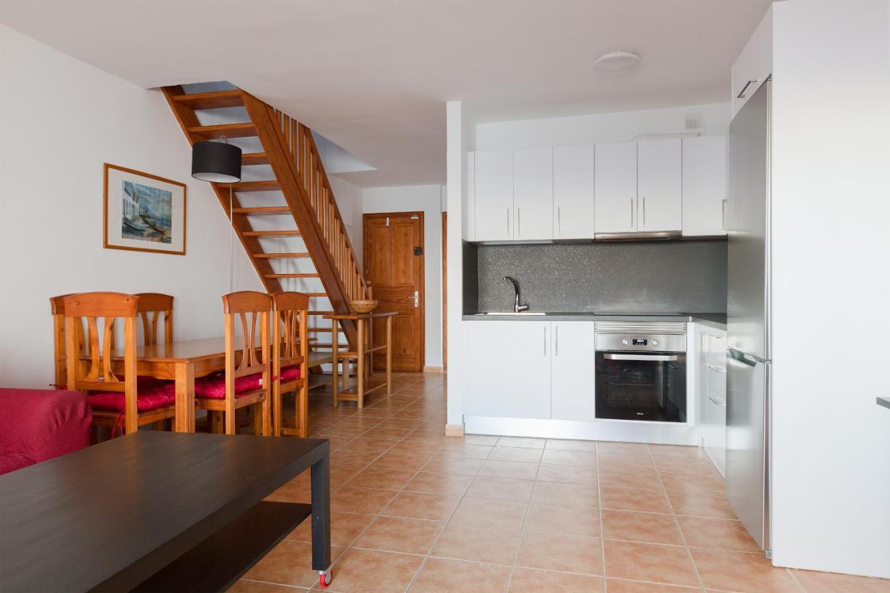 Daruma Apartments 2-Bedroom Duplex With Sea Views กอสตา เตกีสเซ ภายนอก รูปภาพ
