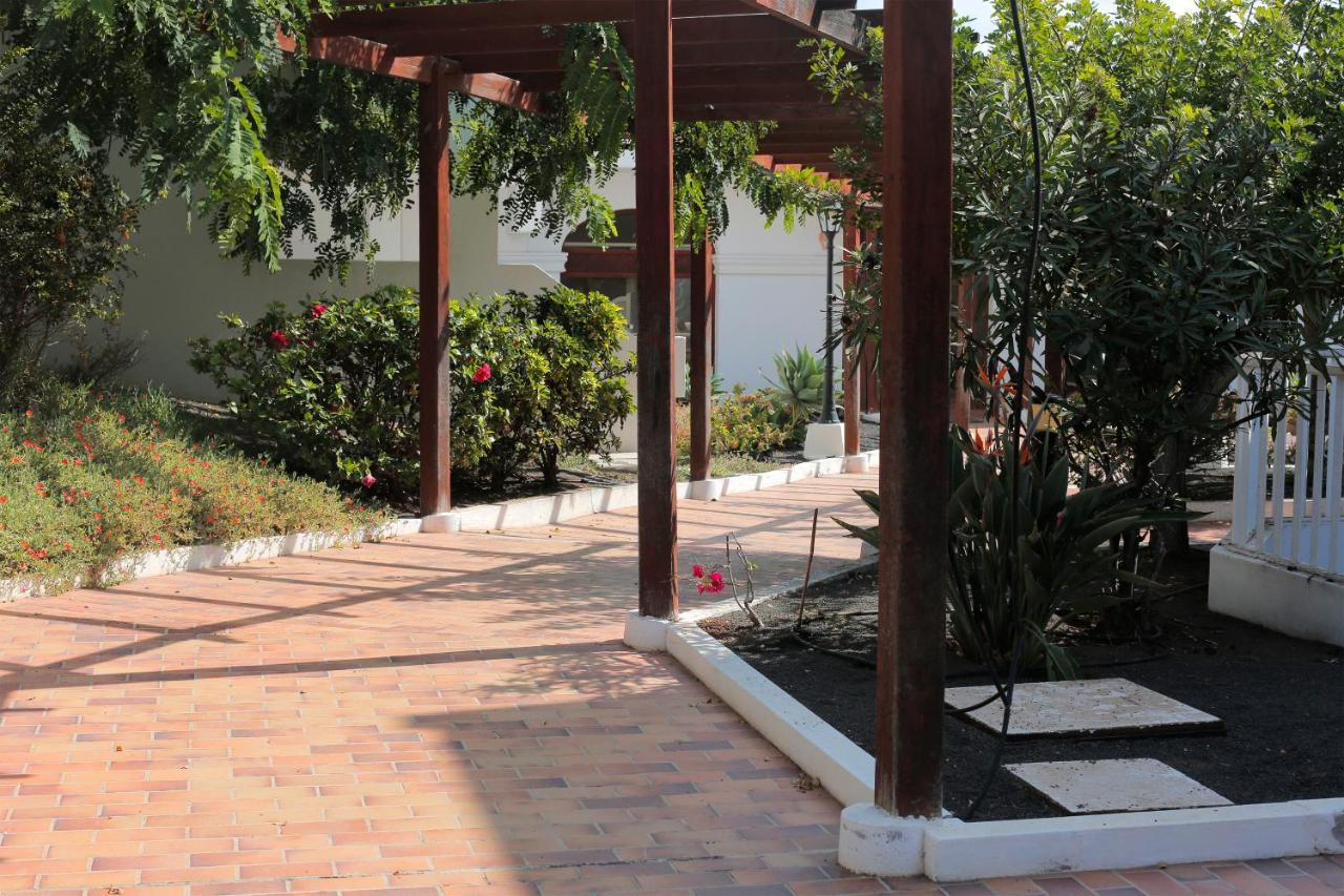 Daruma Apartments 2-Bedroom Duplex With Sea Views กอสตา เตกีสเซ ภายนอก รูปภาพ